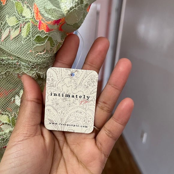 Intimately free people top Garden Party Lace top - Picture 5 of 8